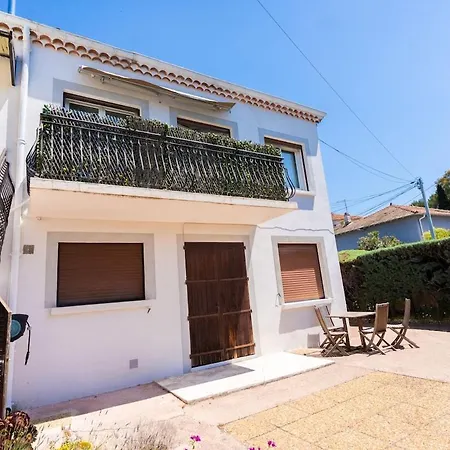 T3 Lumineux Proche Centre Et Plages Saint-Raphael (Var)